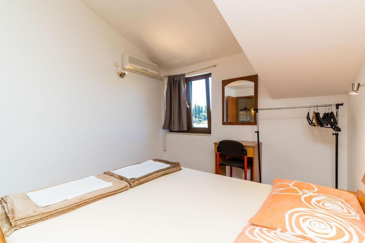 Apartments Princ Hrvoje ドゥブロブニク エクステリア 写真